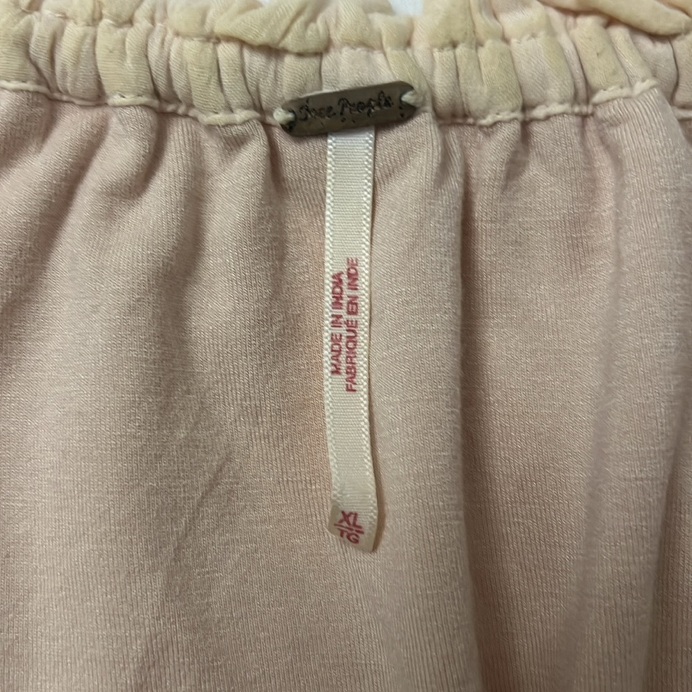 Free People Top Size Extra Large Embroidered - image 2